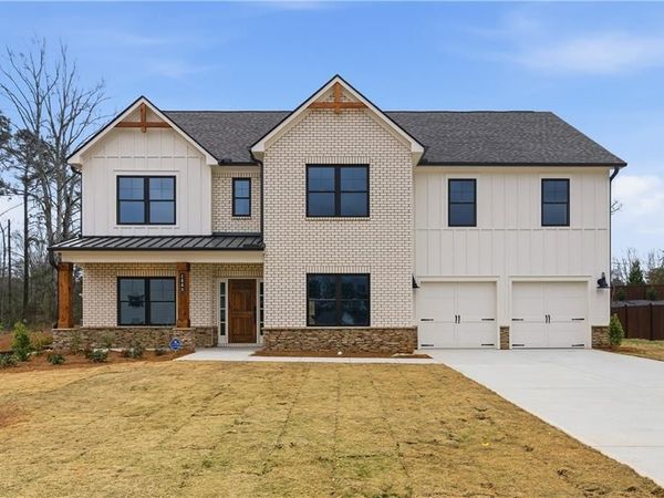 4660 SW Cooling Water Circle, Powder Springs, GA 30127