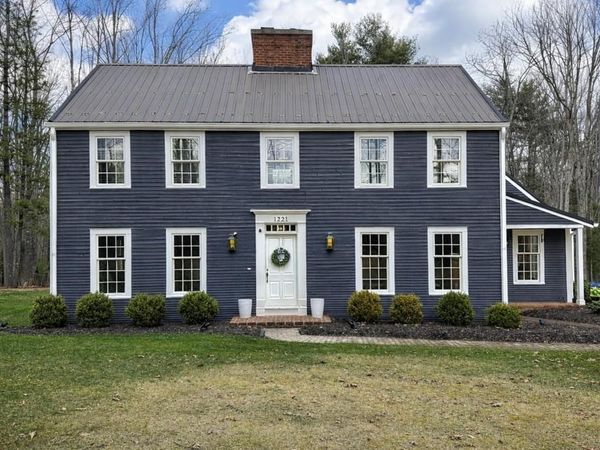 1221 LAKE DRIVE, DANIELS, WV 25832