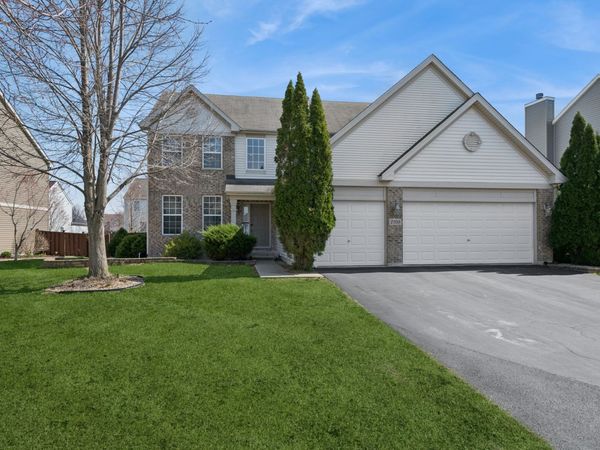 2108 Waterbury Drive, Joliet, IL 60431