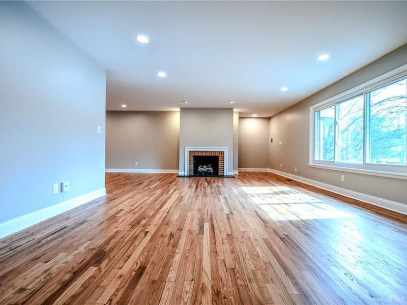 121 E Schantz Avenue, Unit 3, Oakwood, OH 45409 Photo 13