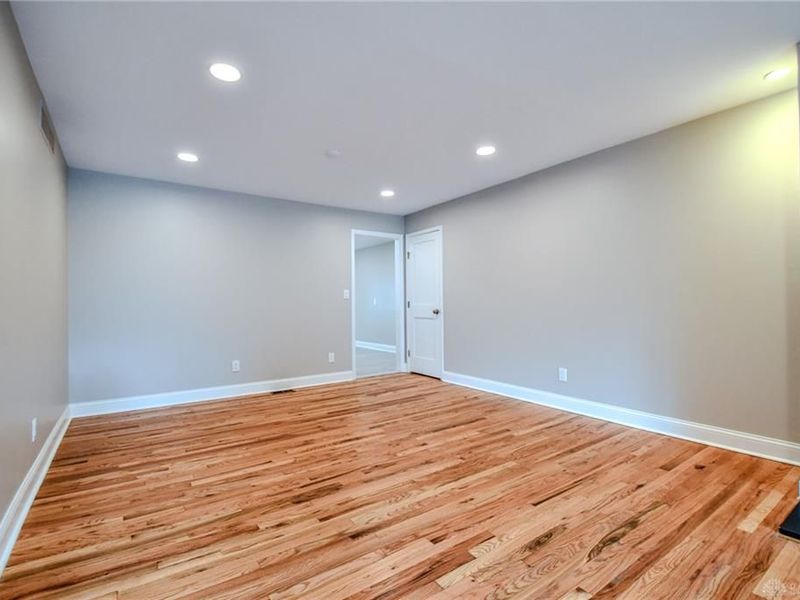 121 E Schantz Avenue, Unit 3, Oakwood, OH 45409 Photo 14