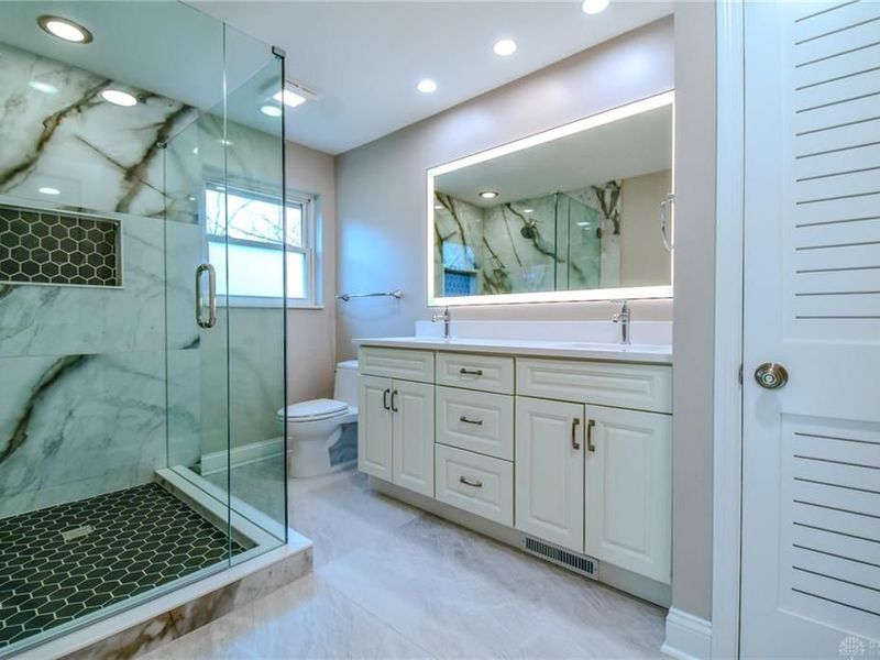 121 E Schantz Avenue, Unit 3, Oakwood, OH 45409 Photo 24