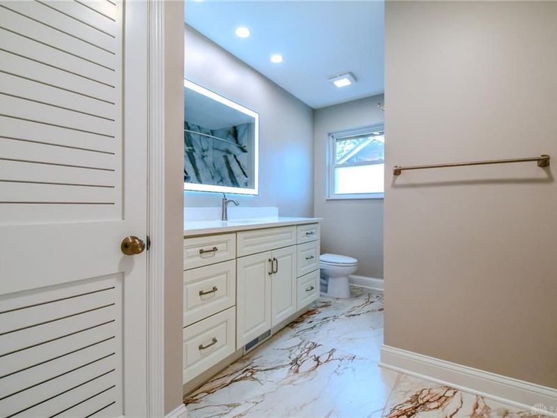 121 E Schantz Avenue, Unit 3, Oakwood, OH 45409 Photo 29