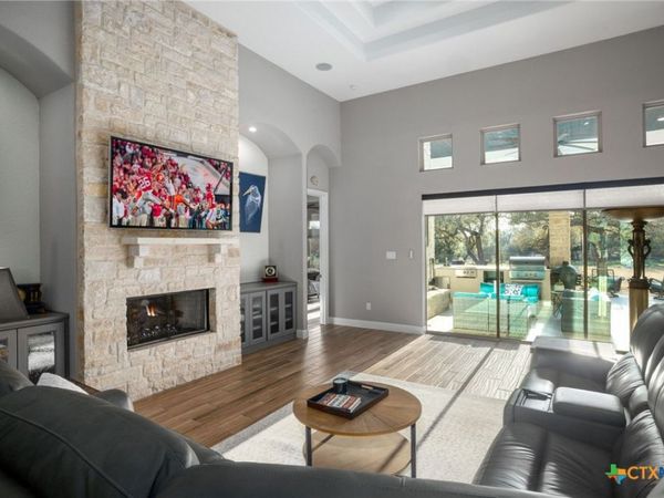 1623 Bussola , New Braunfels, TX 78132