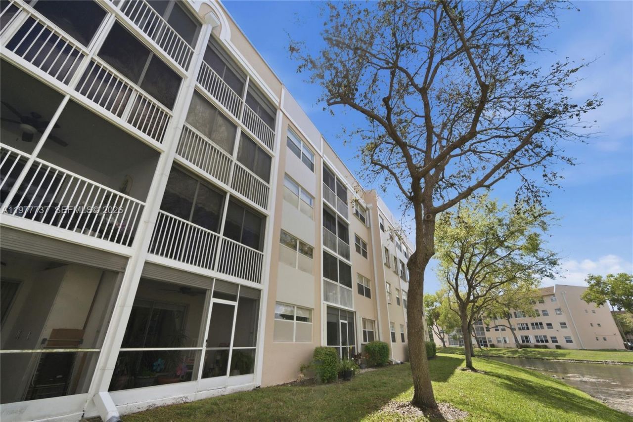 10368 NW 24th Pl, Unit 104, Sunrise, FL 33322 Photo