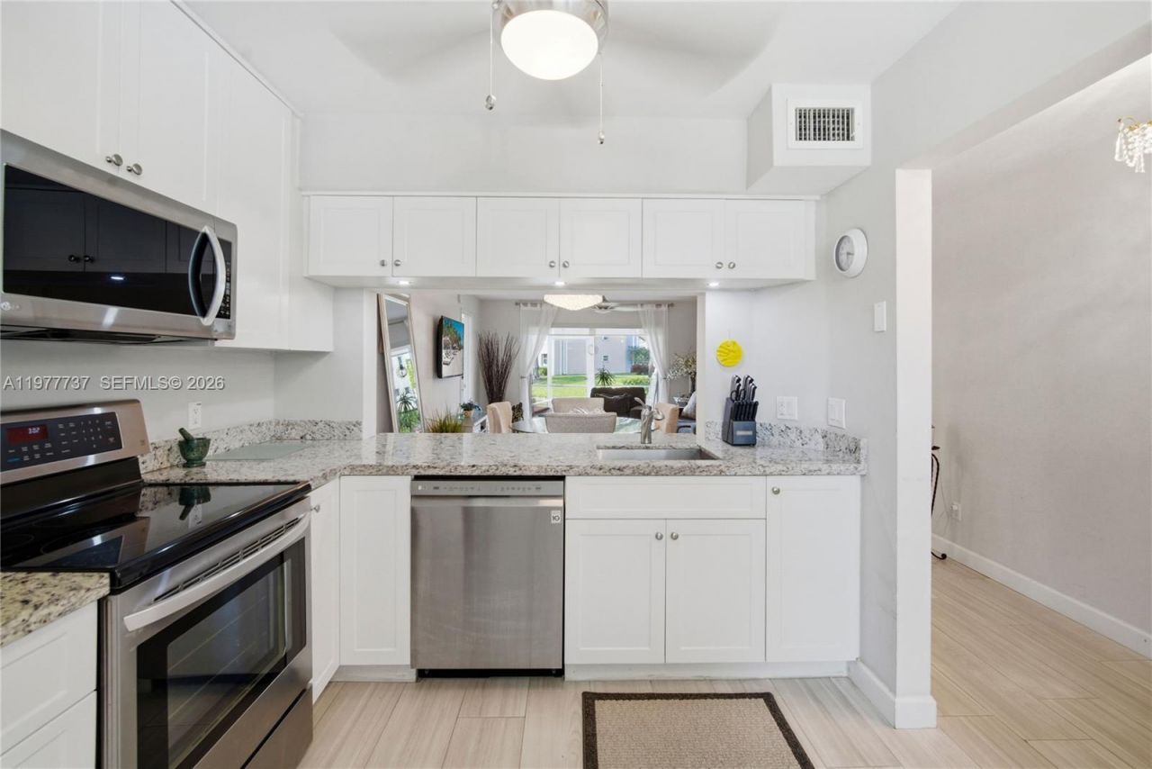 10368 NW 24th Pl, Unit 104, Sunrise, FL 33322 Photo