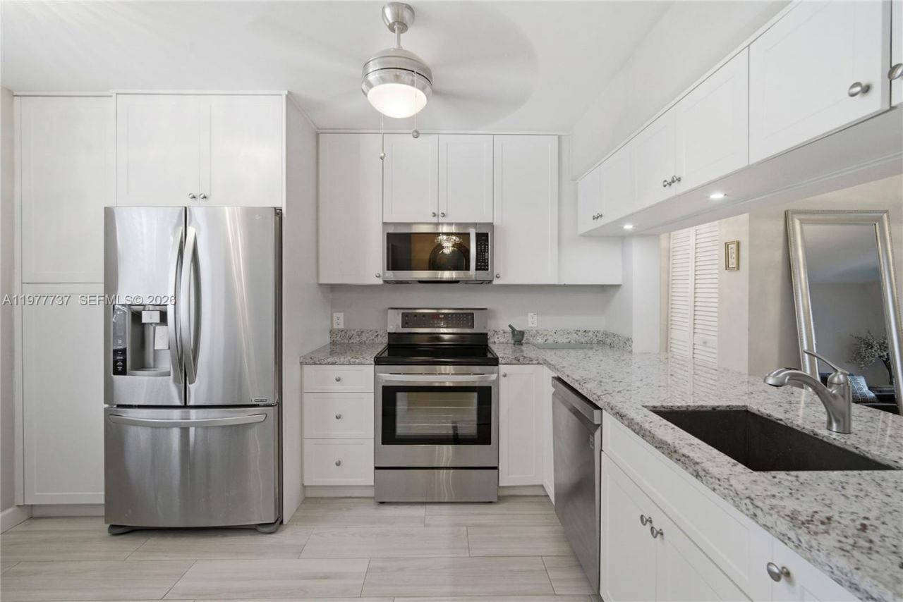 10368 NW 24th Pl, Unit 104, Sunrise, FL 33322 Photo