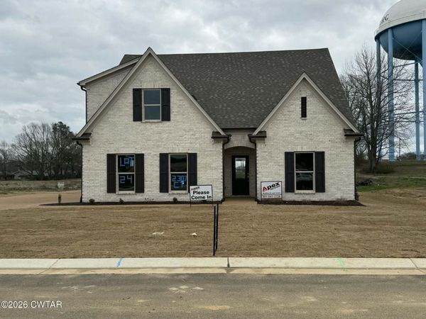 2307 Cherokee Trail , Dyersburg, TN 38024