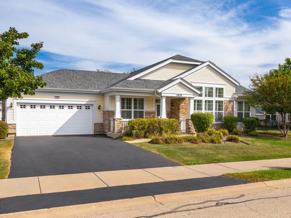 2629 Camberley Circle , Naperville, IL 60564