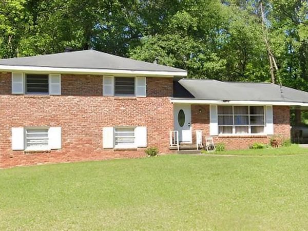 1905 Janet Lane, Decatur, GA 30035