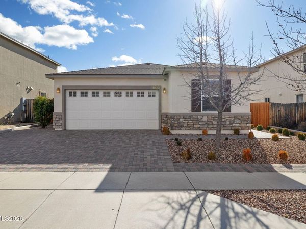 8925 Silverkist Drive, Reno, NV 89506