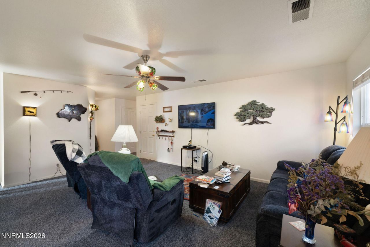 8925 Silverkist Drive, Reno, NV 89506 Photo