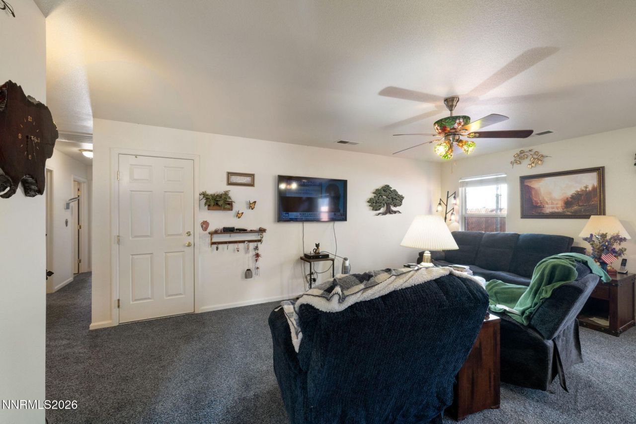 8925 Silverkist Drive, Reno, NV 89506 Photo