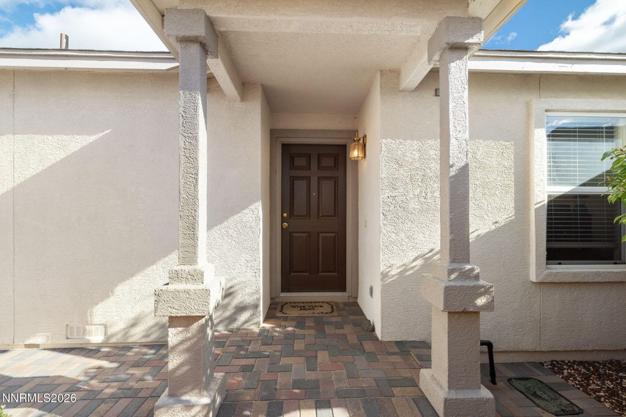 8925 Silverkist Drive, Reno, NV 89506 Photo