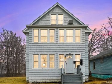 20 Frank Street, Pontiac, MI 48342