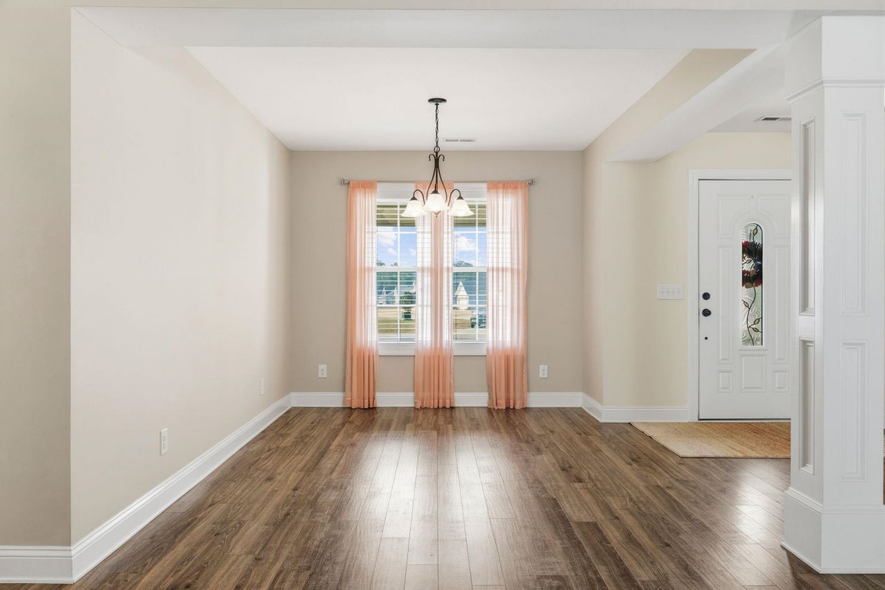 307 Purdue Ct. Photo 11