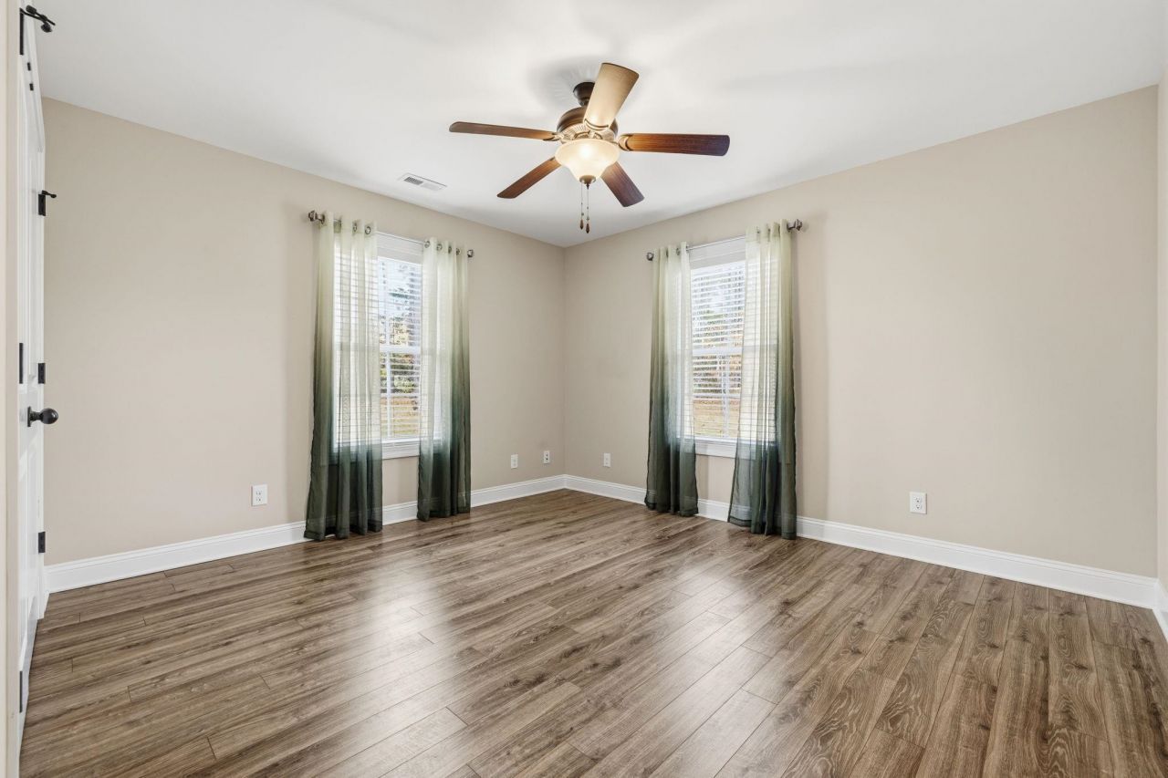 307 Purdue Ct. Photo 23