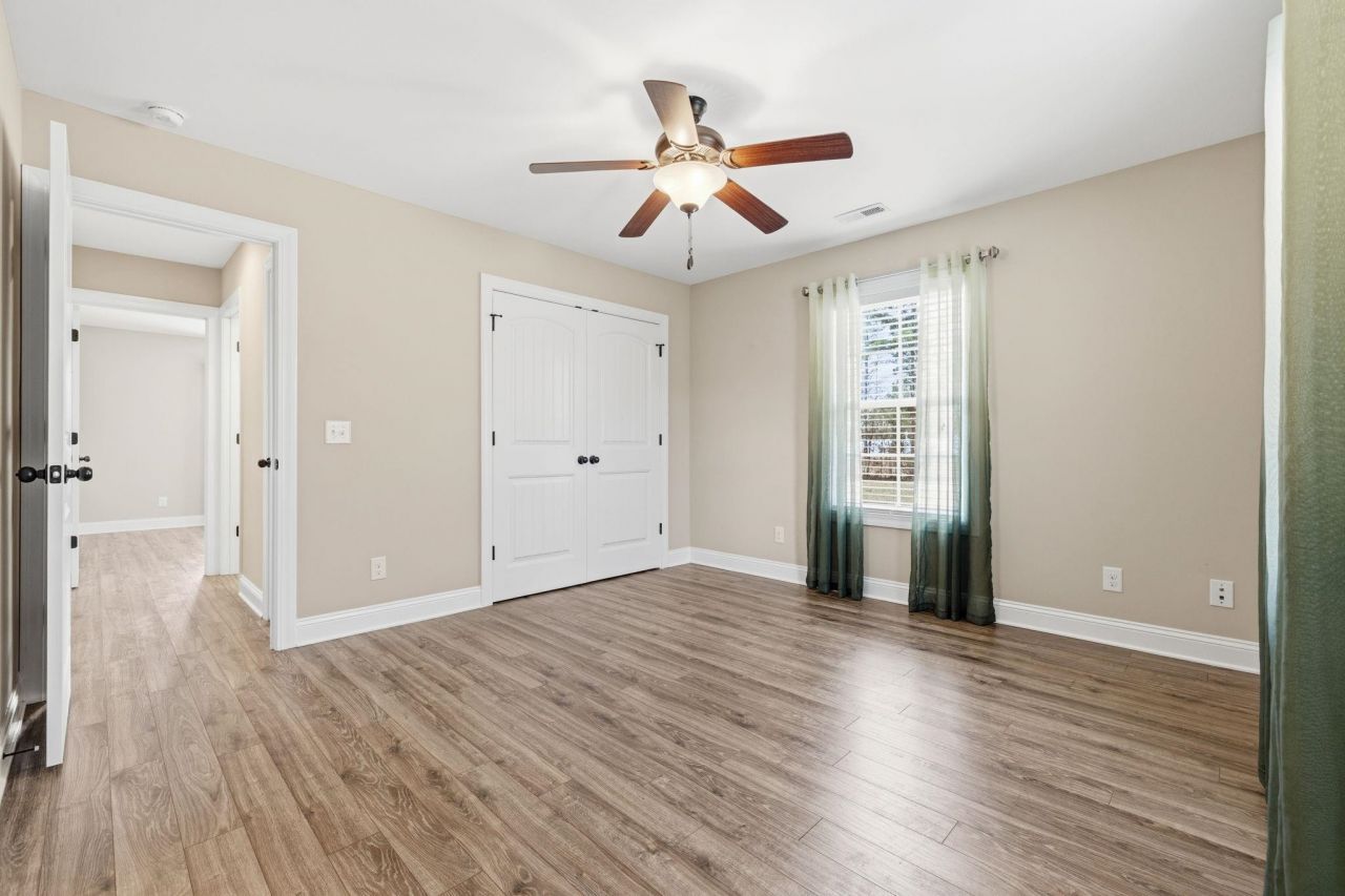 307 Purdue Ct. Photo 24