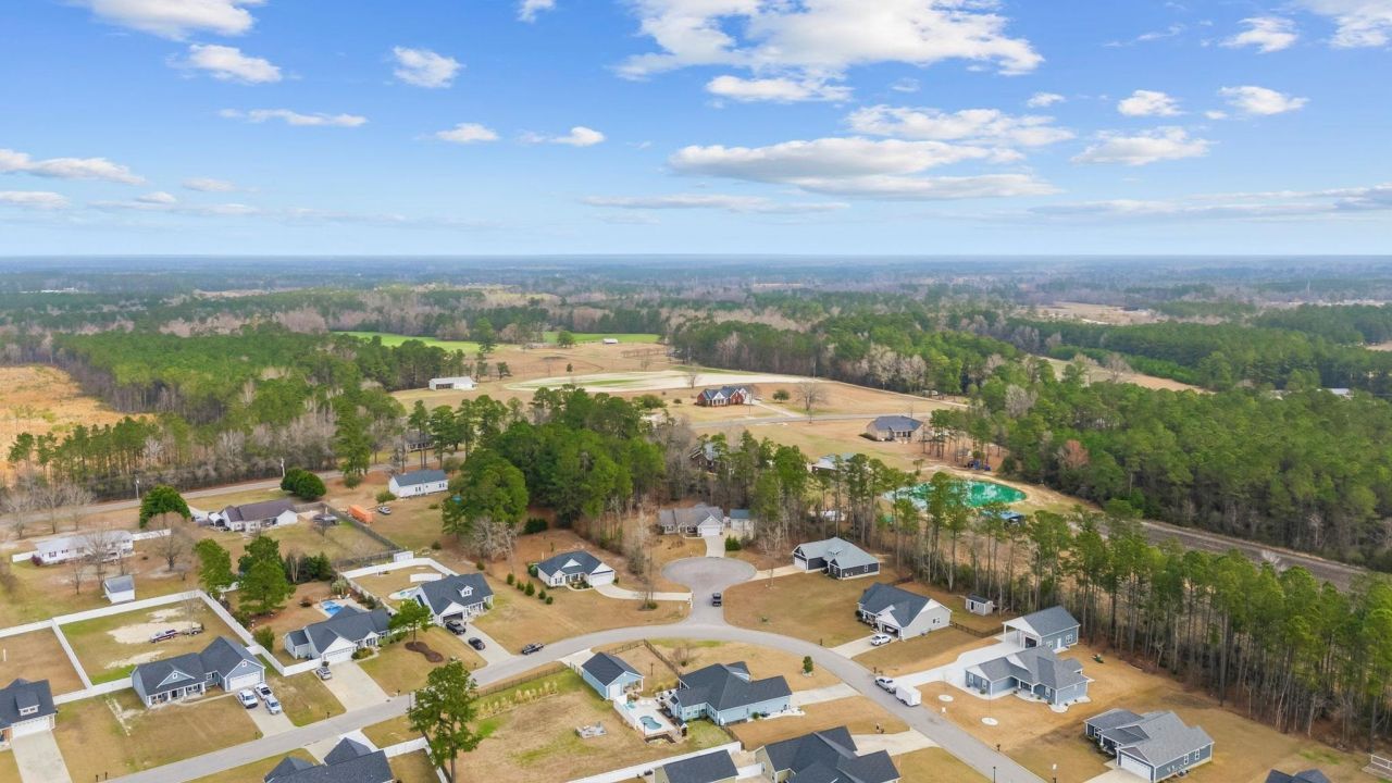 307 Purdue Ct. Photo 41