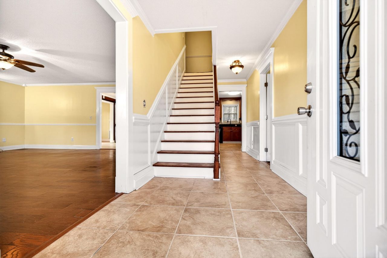 117 Pemberton Road Photo 12