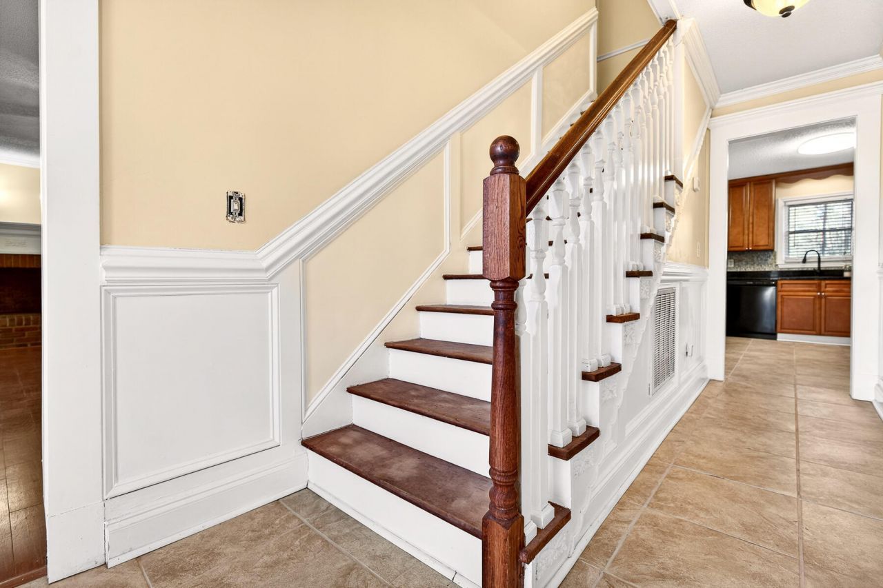 117 Pemberton Road Photo 16