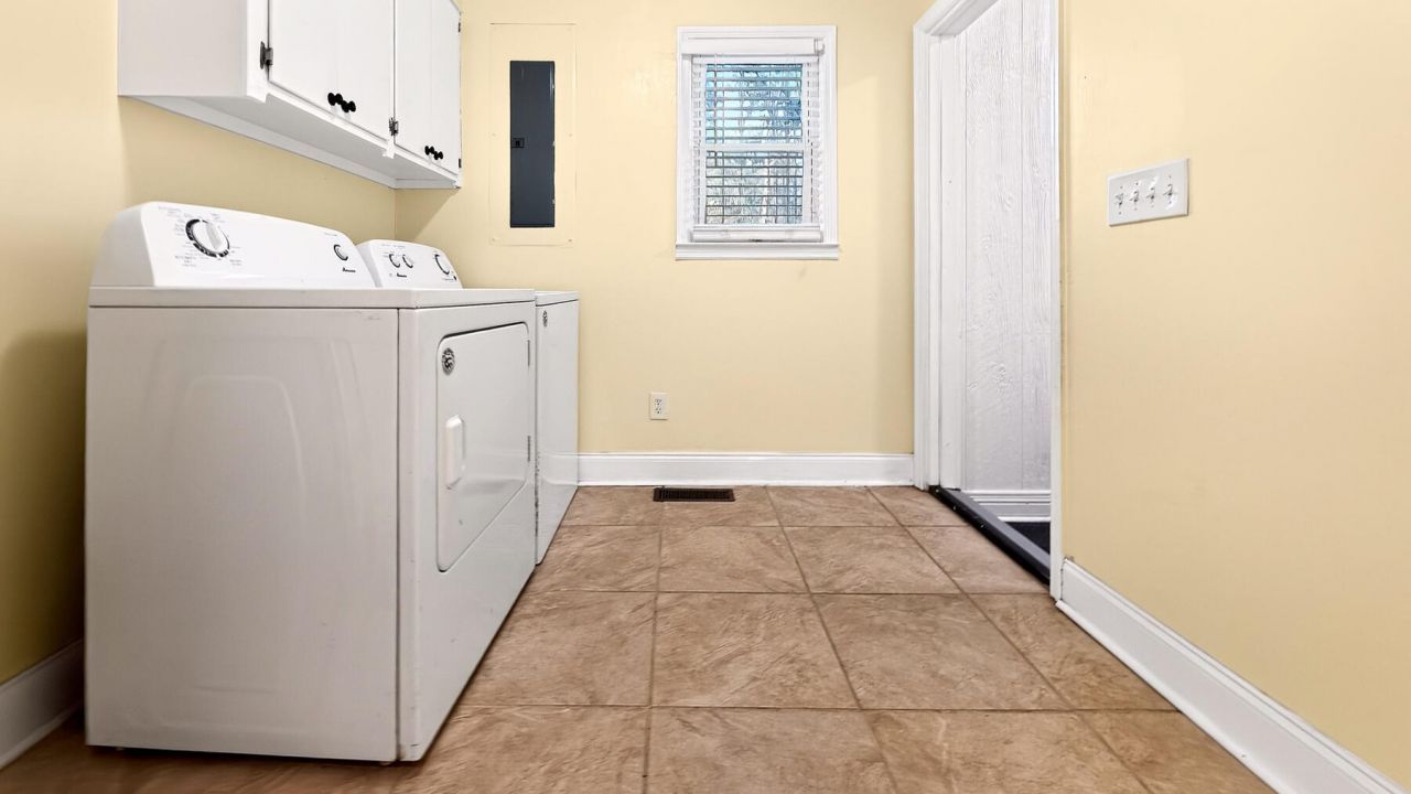 117 Pemberton Road Photo 34