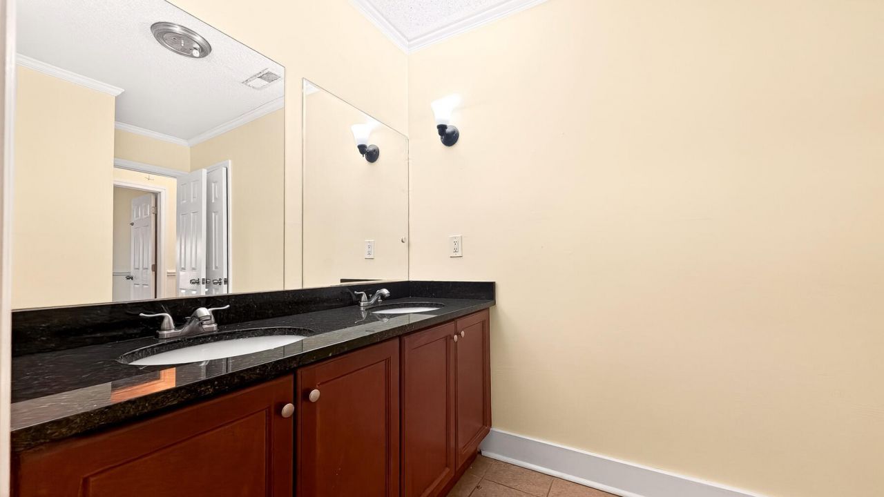 117 Pemberton Road Photo 44