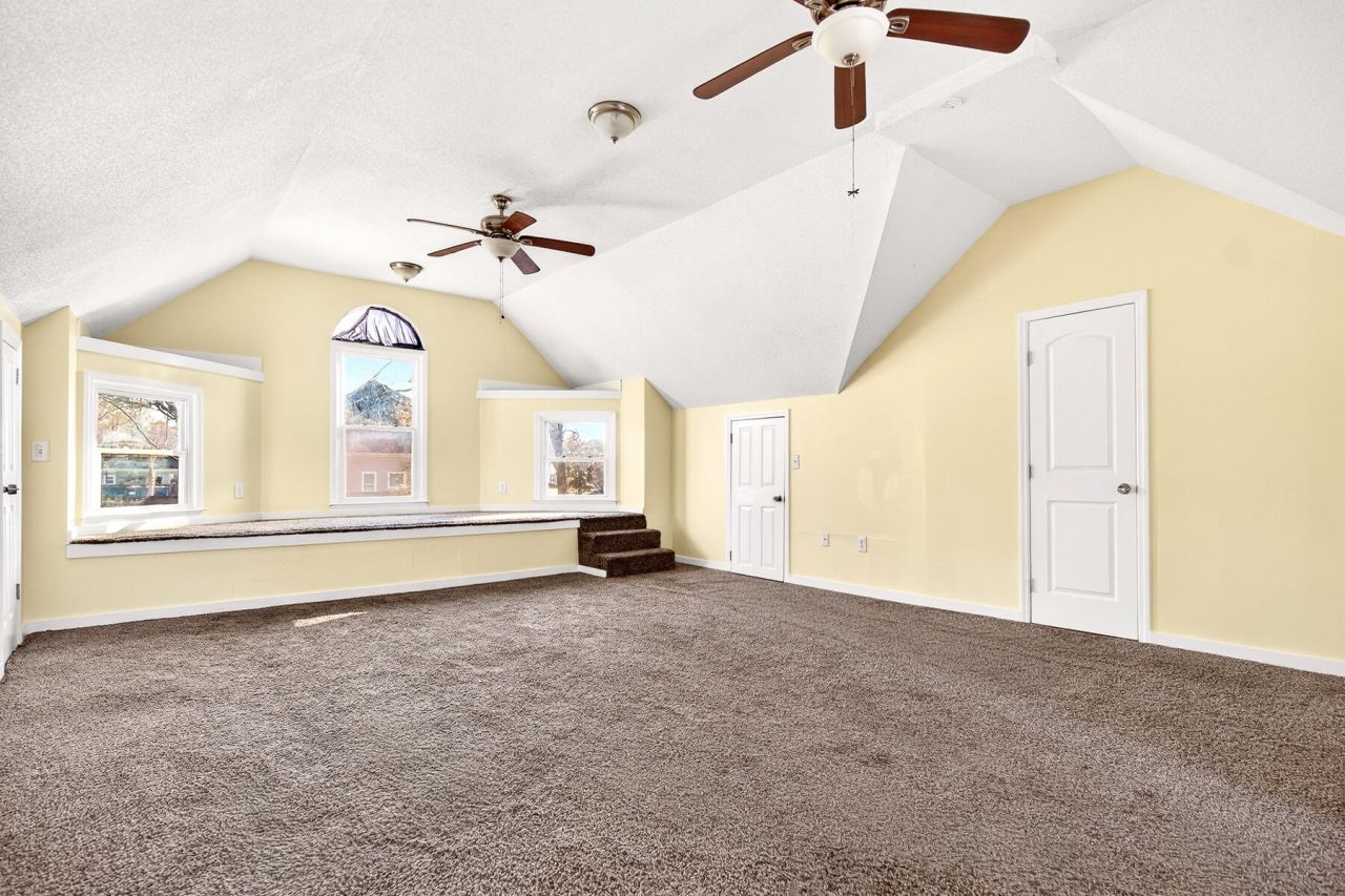 117 Pemberton Road Photo 48