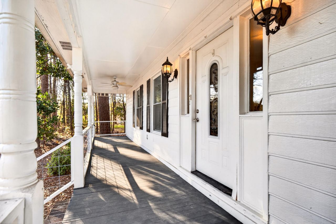 117 Pemberton Road Photo 9