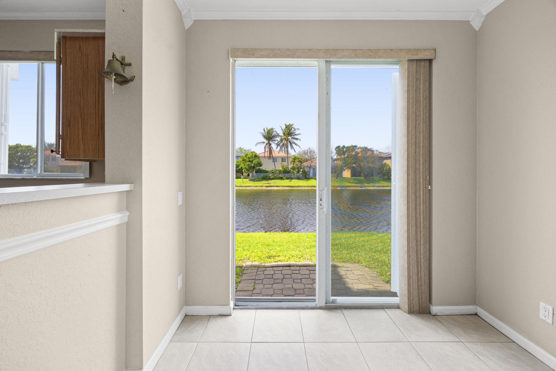 3069 Laurel Ridge Circle, Riviera Beach, FL 33404 Photo