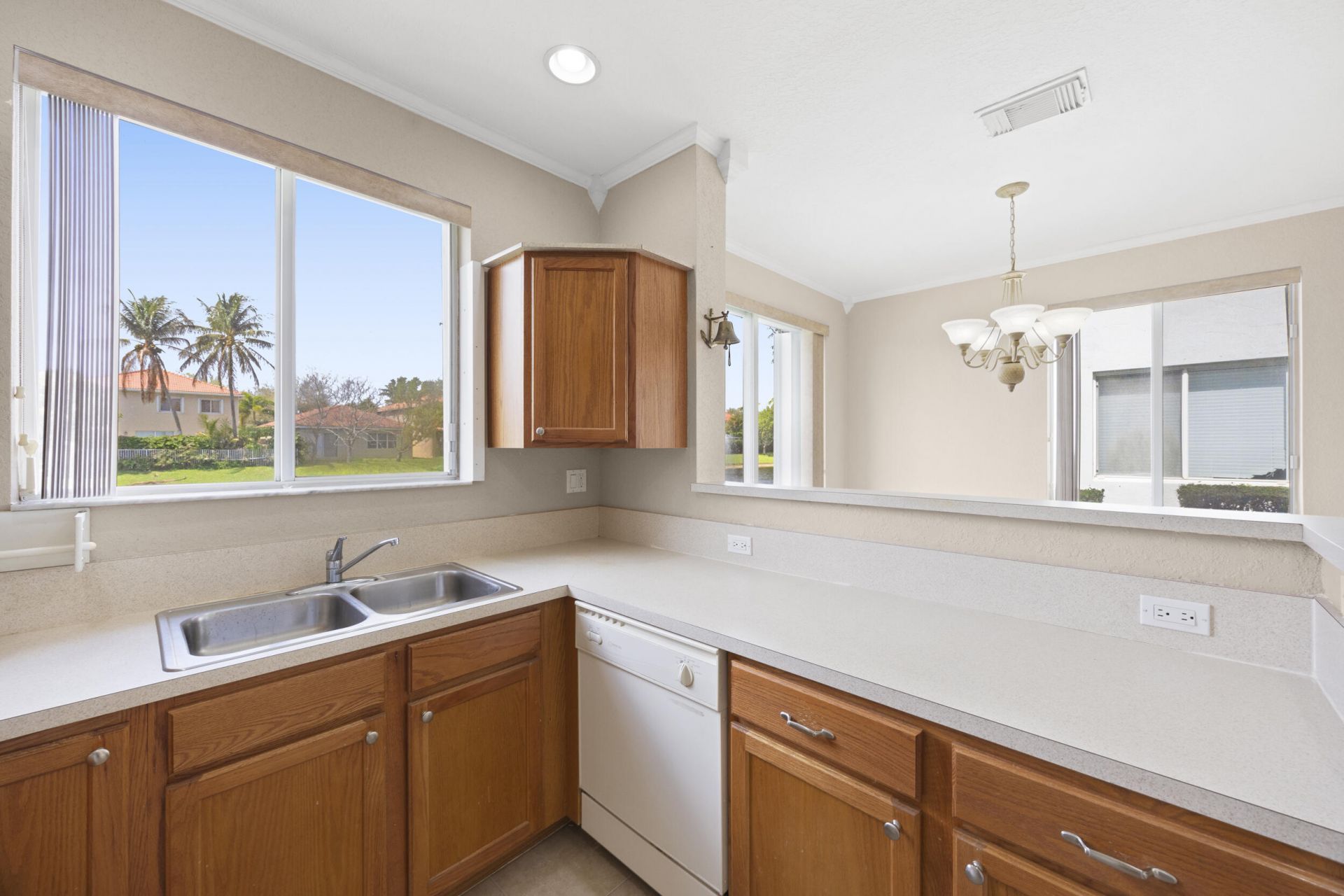 3069 Laurel Ridge Circle, Riviera Beach, FL 33404 Photo