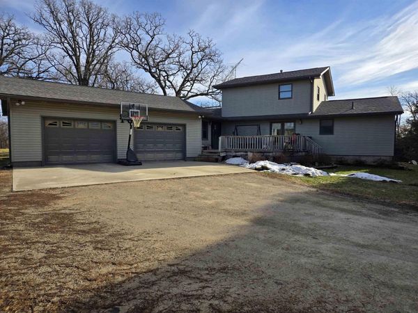 14777 Mill Road , Lime Springs, IA 52155