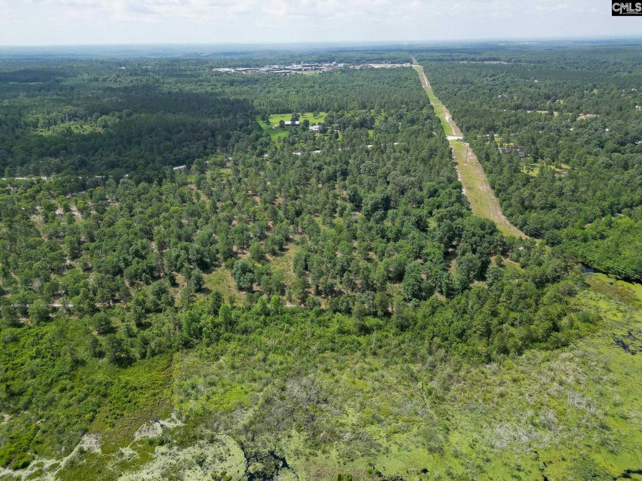 196 Hound Hollow Road  Photo 11