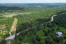 196 Hound Hollow Road  photo 4