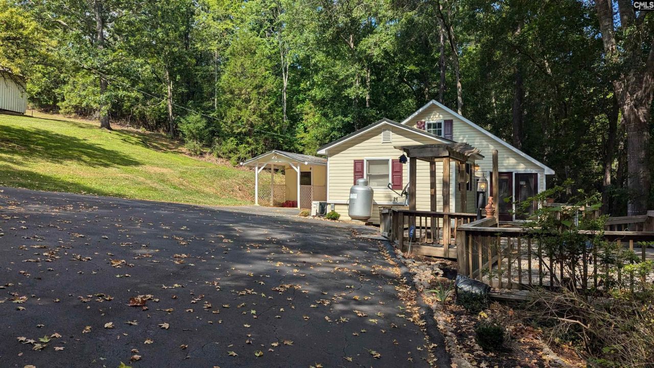 705 Deer Run Road Photo 34