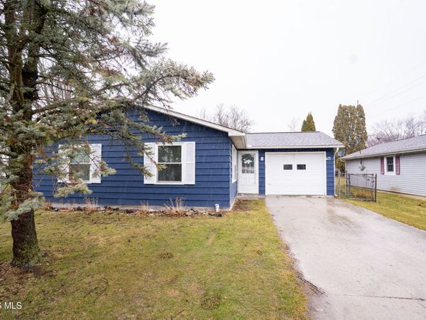 411 E South Street, Bryan, OH 43506