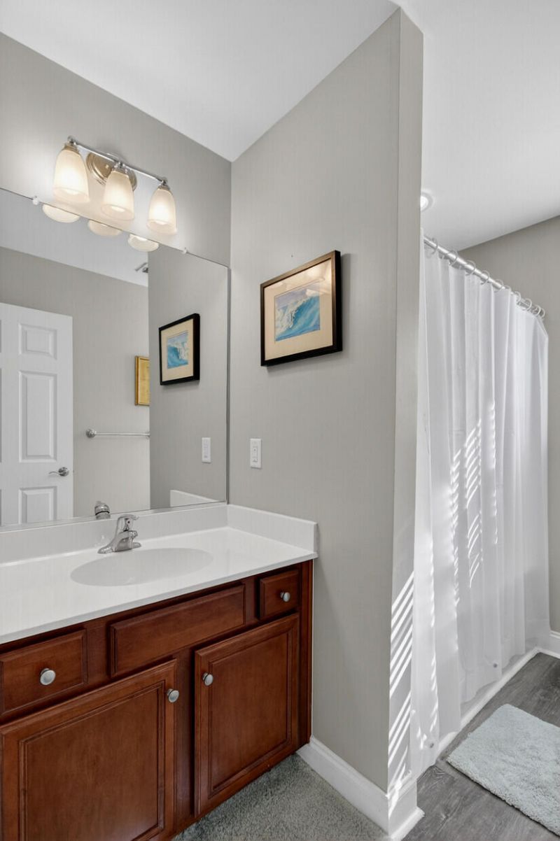 102 Torrey Pines Drive Photo 24