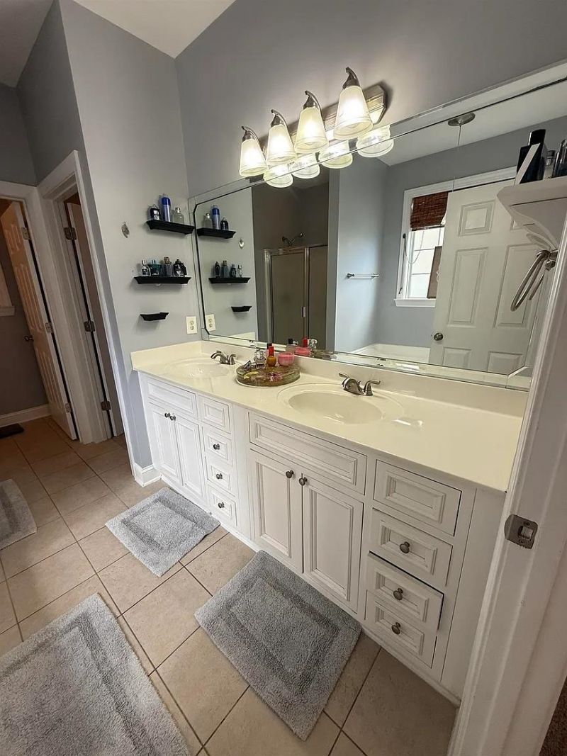 245 Colby Ct. Photo 18