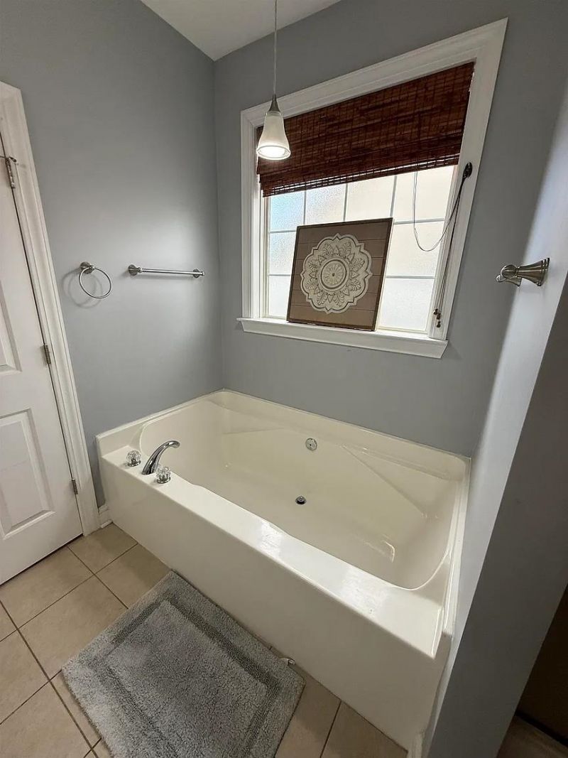 245 Colby Ct. Photo 19