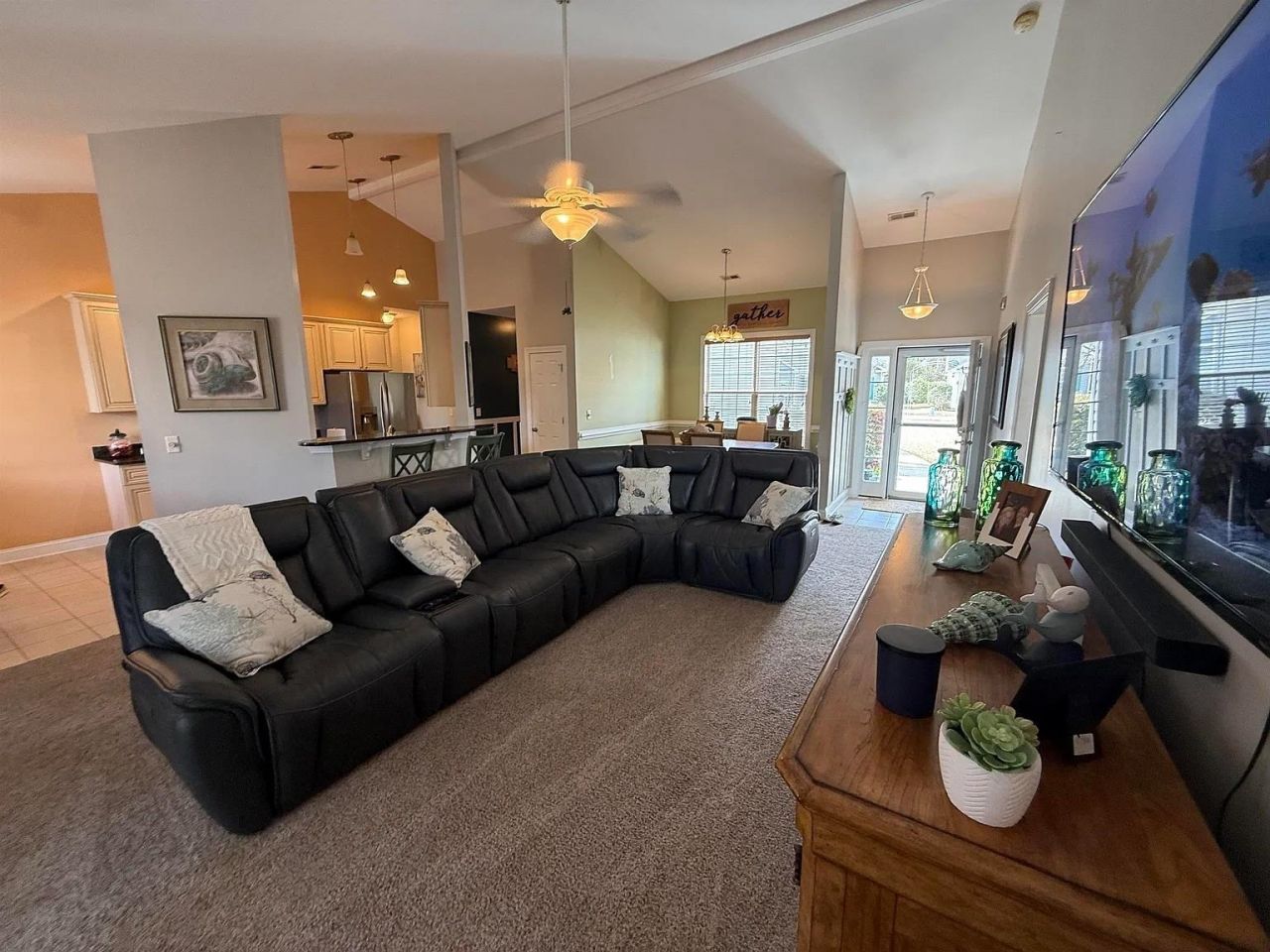 245 Colby Ct. Photo 6