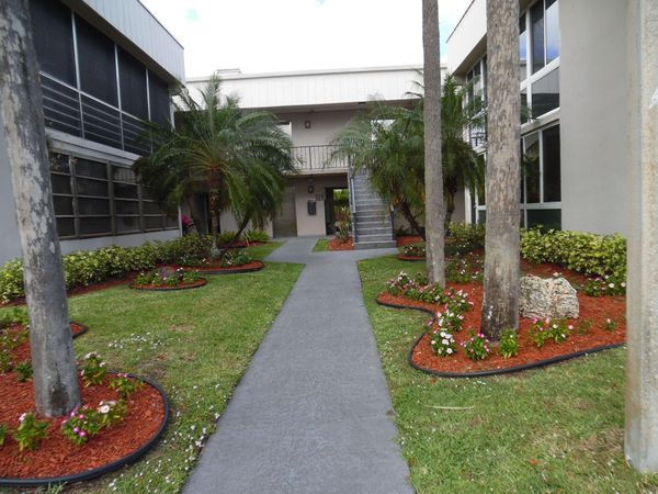 157 Capri D, Delray Beach, FL 33484