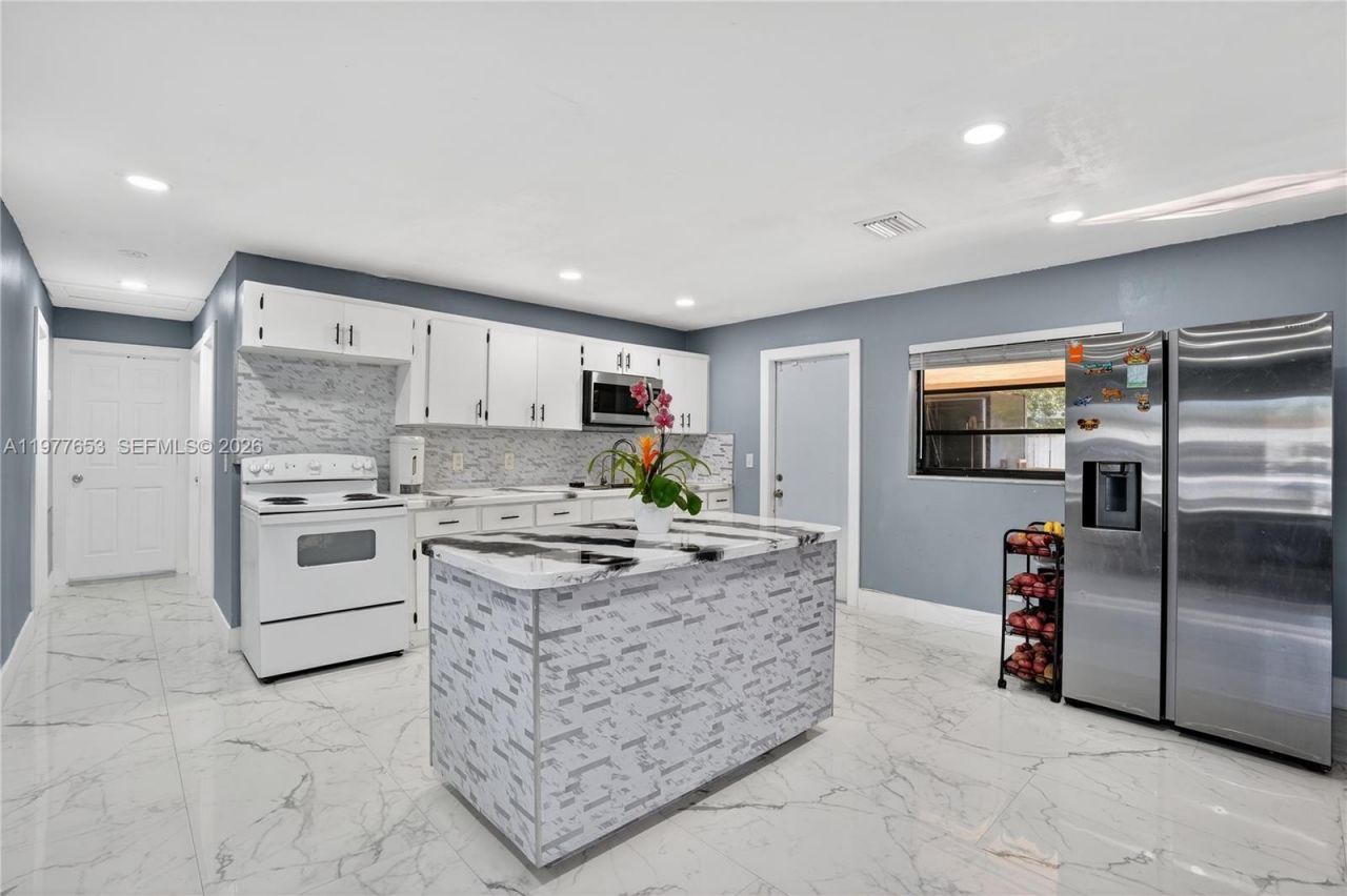 1318 13th St, West Palm Beach, FL 33401 Photo