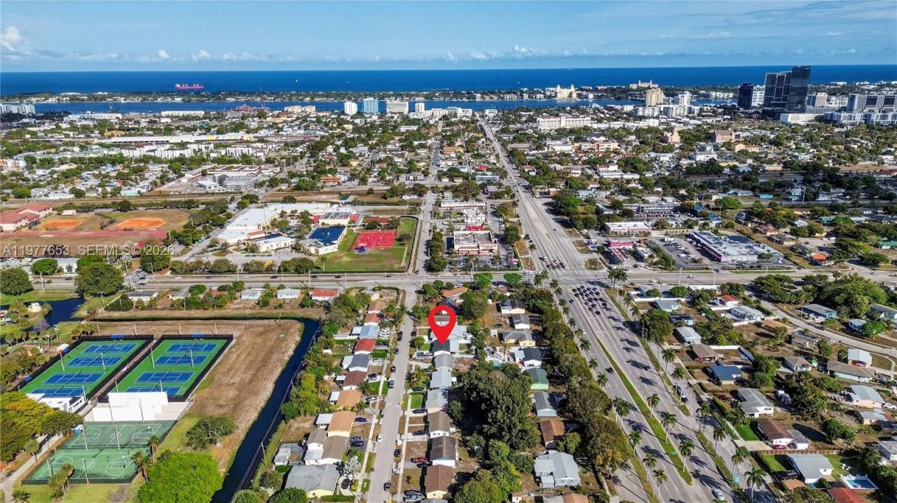 1318 13th St, West Palm Beach, FL 33401 Photo