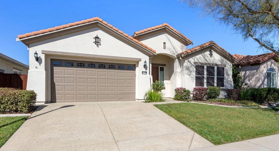 2160 Arlington Dr, Roseville, CA 95747 Photo