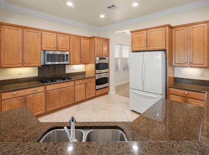 2160 Arlington Dr, Roseville, CA 95747 Photo