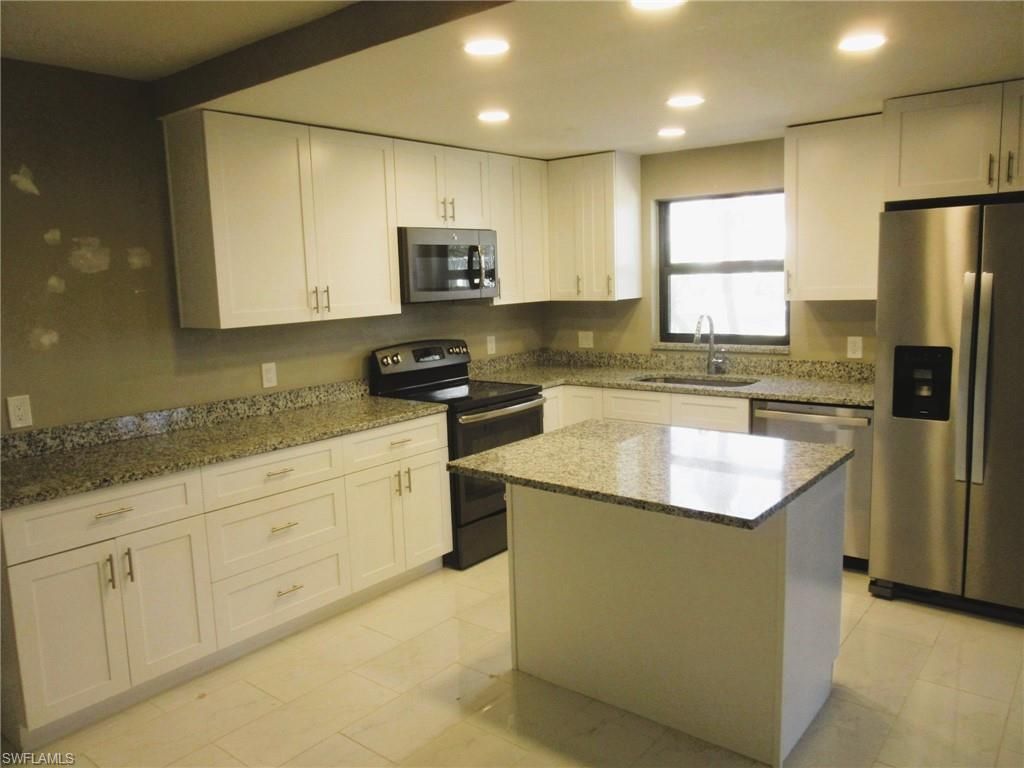 17455 Overhill Dr, Unit B, Fort Myers, FL 33908 Photo