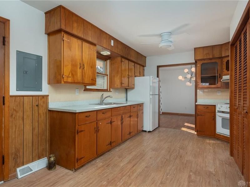 2090 Grange Hall Road, Beavercreek, OH 45431 Photo 18