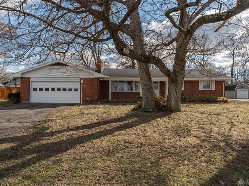 2090 Grange Hall Road, Beavercreek, OH 45431 Photo 2