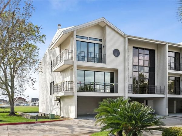 127 E HIGHWAY 22 , Unit West1, Madisonville, LA 70447