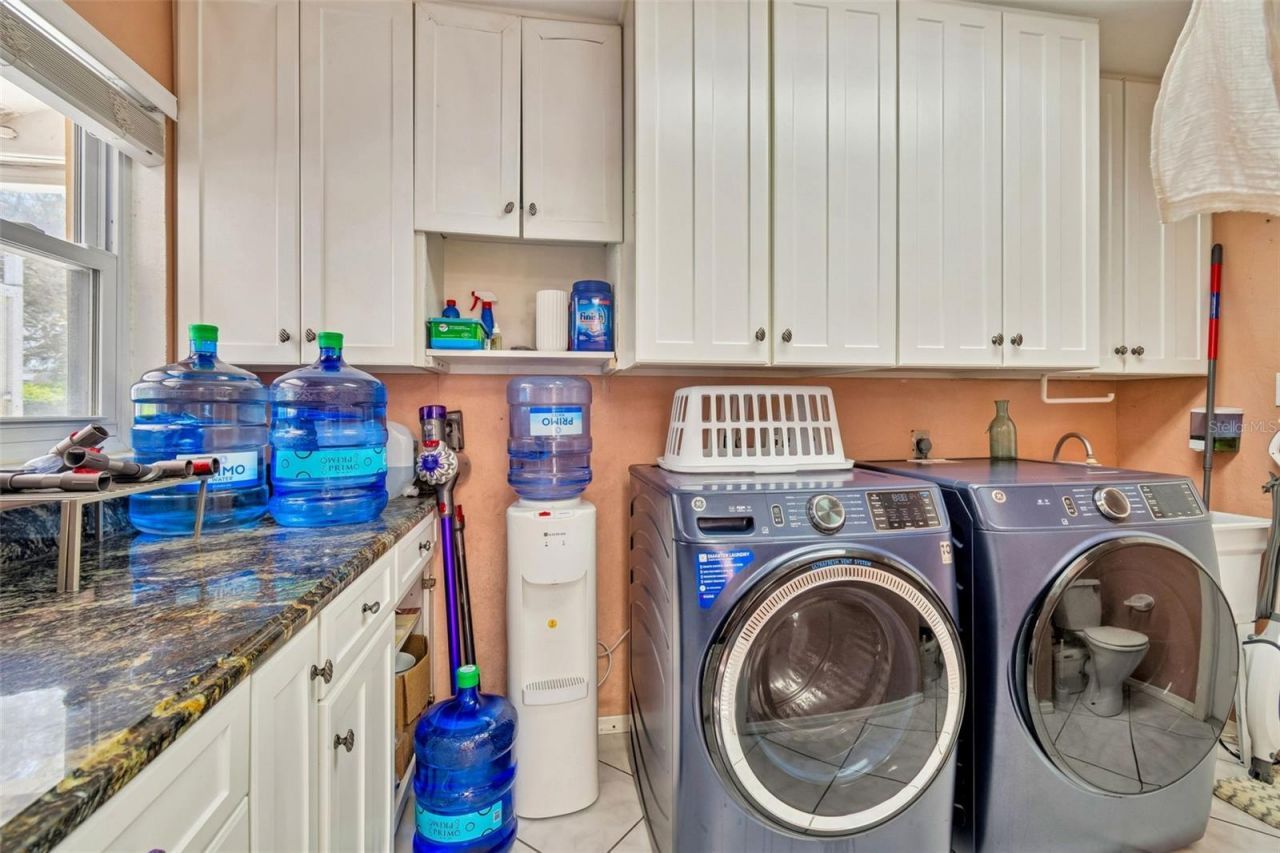 1807 Oak Forest Drive S, Clearwater, FL 33759 Photo